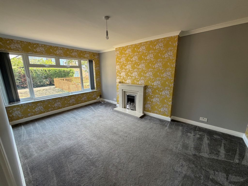 Property photo 2 of 13 Photo 11