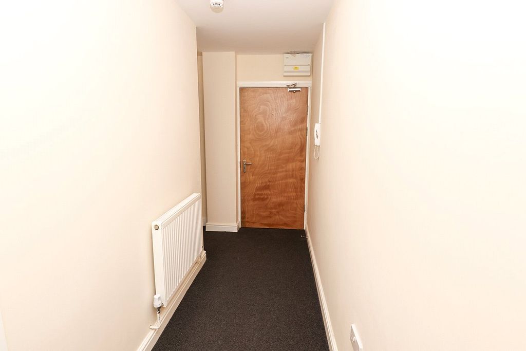 Property photo 3 of 11 Picture No. 29