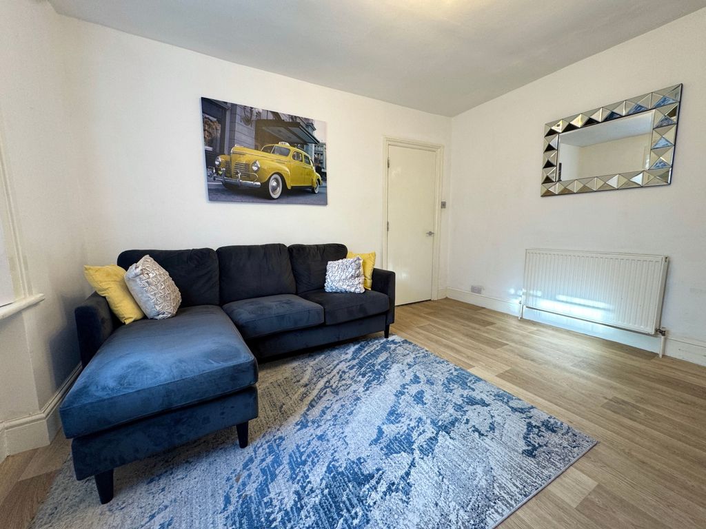 Property photo 2 of 13 Img_7893