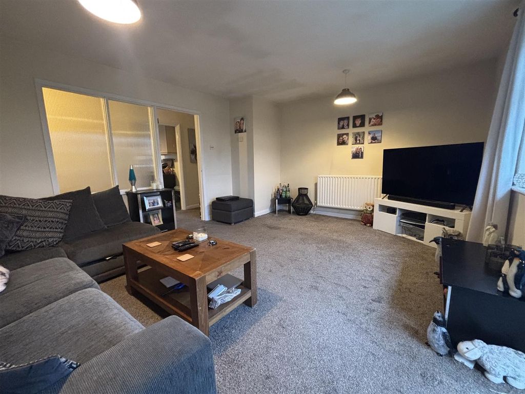 Property photo 2 of 8 Image9.Jpeg