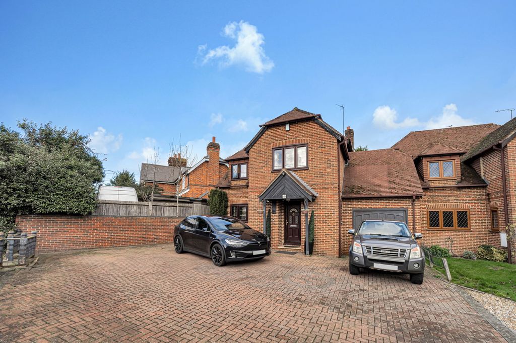 Property photo 1 of 15