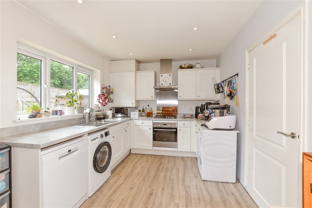 Property photo 3 of 11 Kitchen/Diner