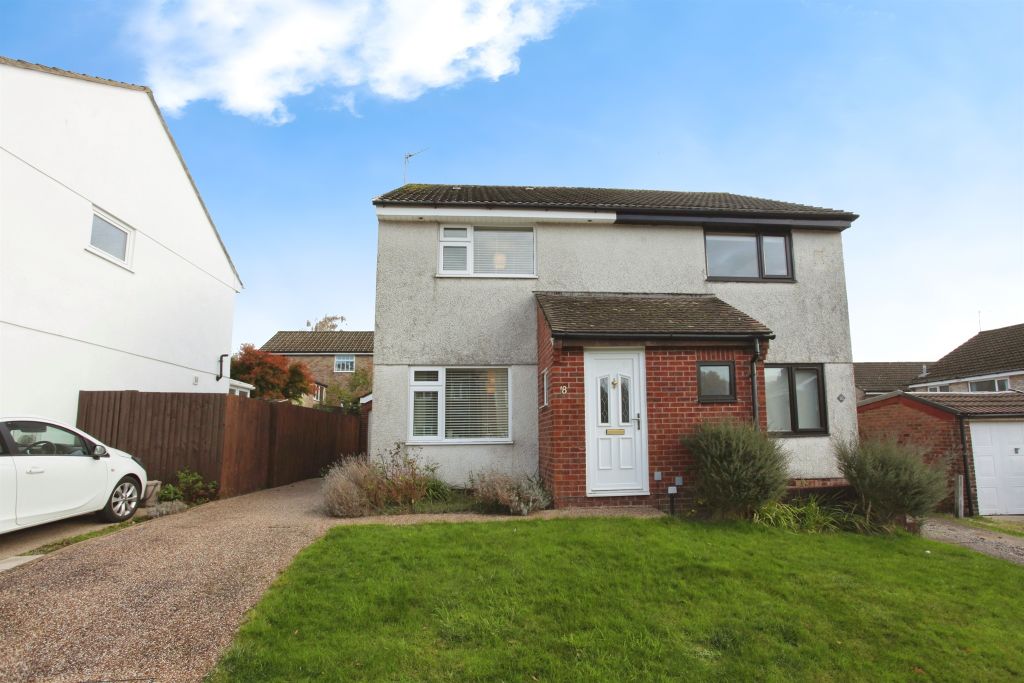 Property photo 1 of 12
