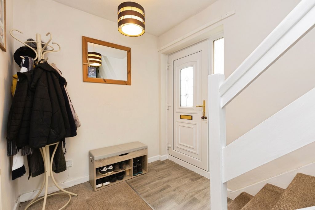 Property photo 2 of 13 Photo