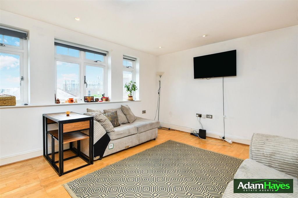 Property photo 3 of 7 Dsc_5943.Jpg