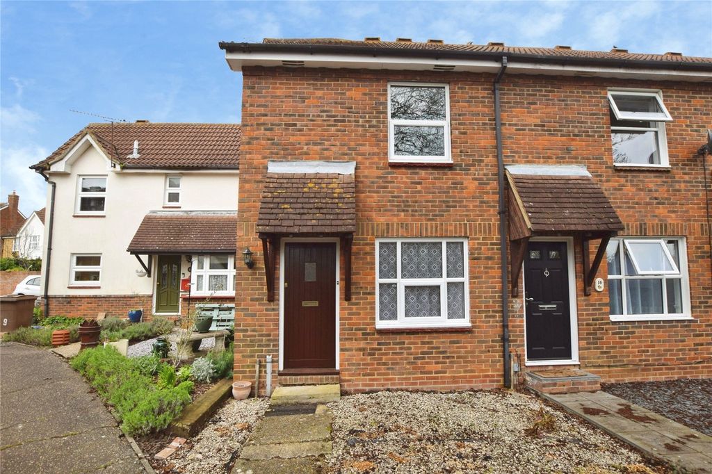 Property photo 1 of 6 Front