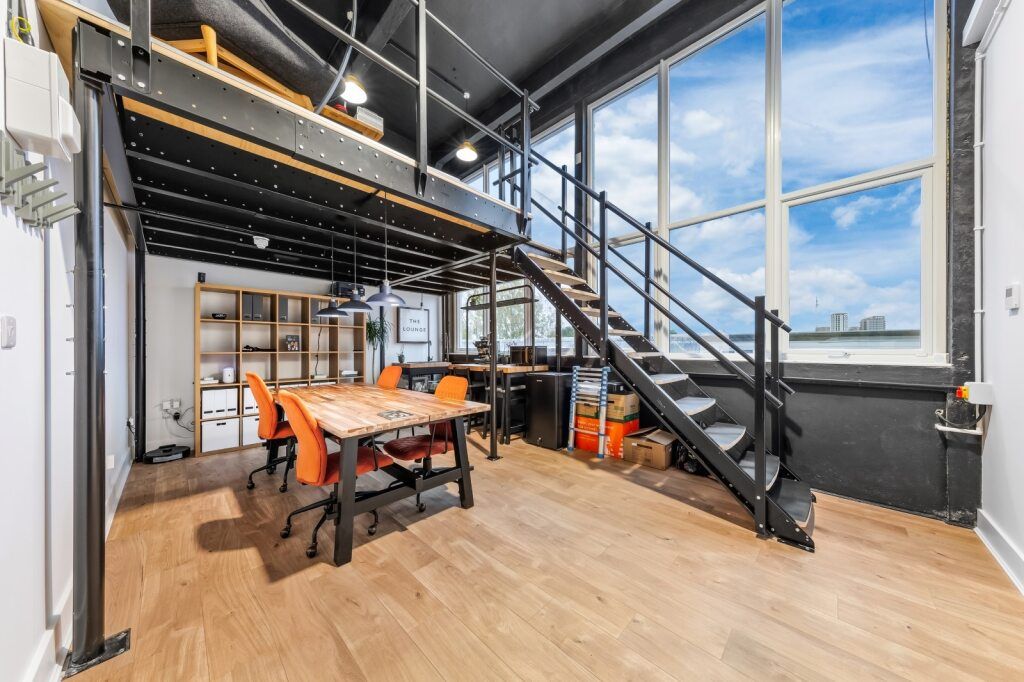 Property photo 1 of 4