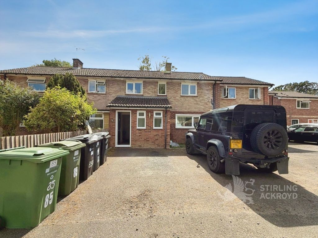 Property photo 1 of 10 External