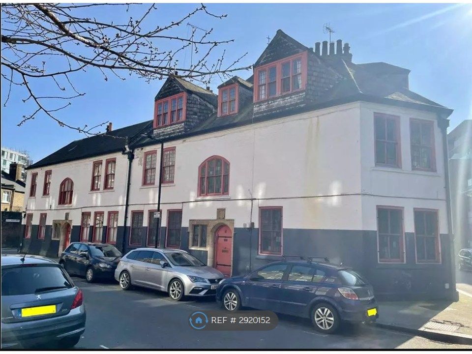 Property photo 1 of 6