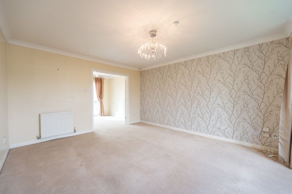 Property photo 3 of 25 Picture No. 03