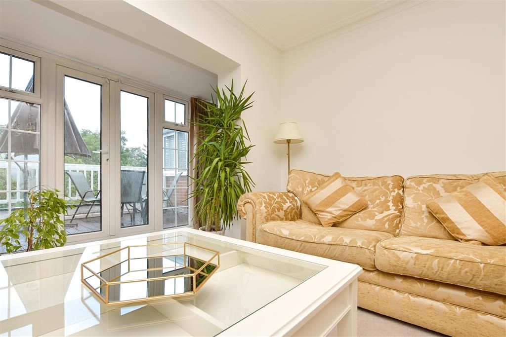 Property photo 3 of 13 Internal Lifestyle Photograph