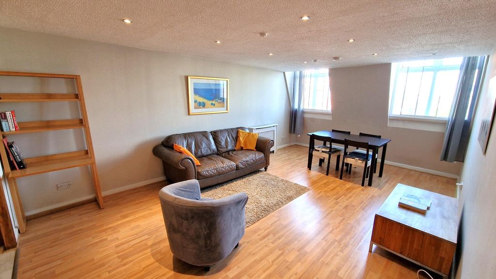 Property photo 2 of 28 Living Room