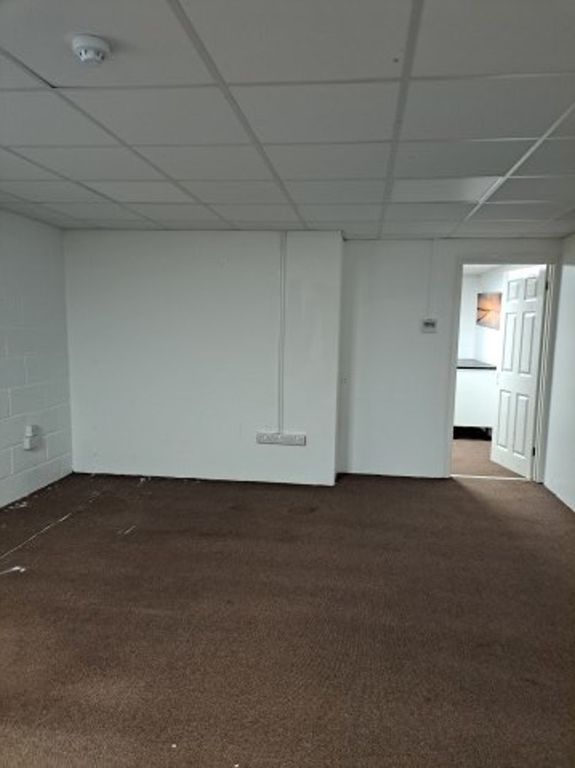 Property photo 2 of 6 Photo 2