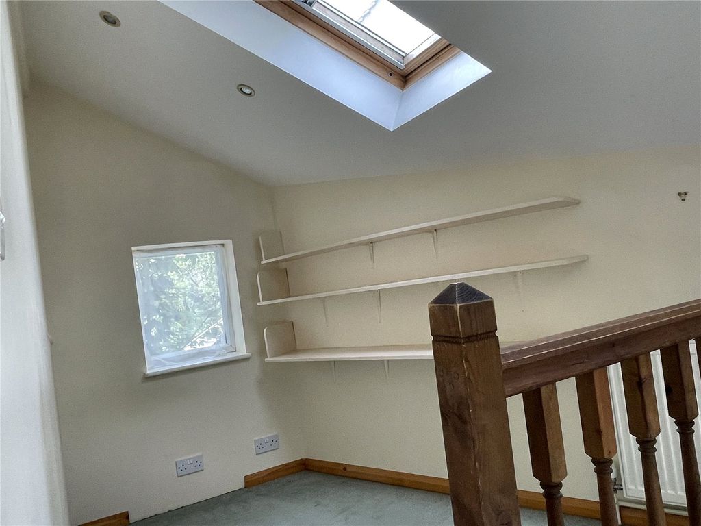 Property photo 3 of 5 Picture No. 03