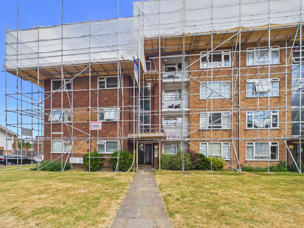 Property photo 1 of 5