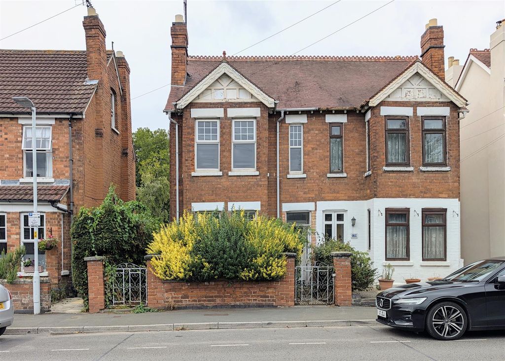 Property photo 1 of 13