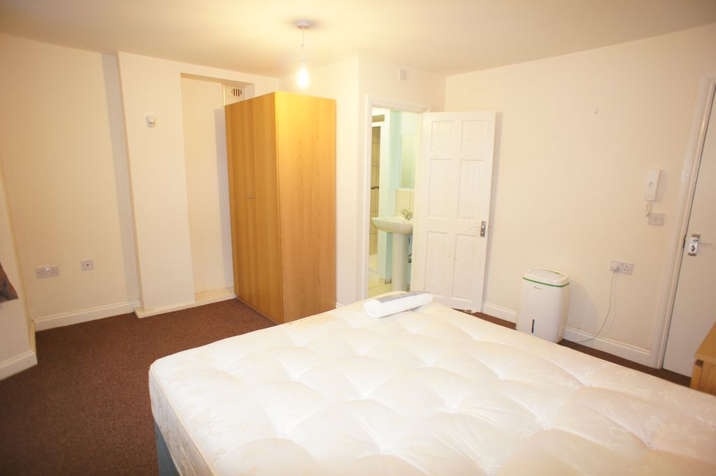 Property photo 2 of 18 Dsc09581