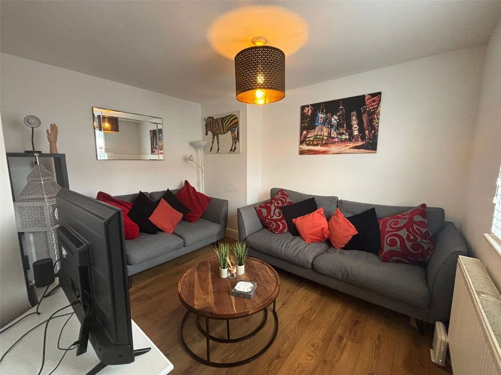 Property photo 2 of 10 Picture No. 02