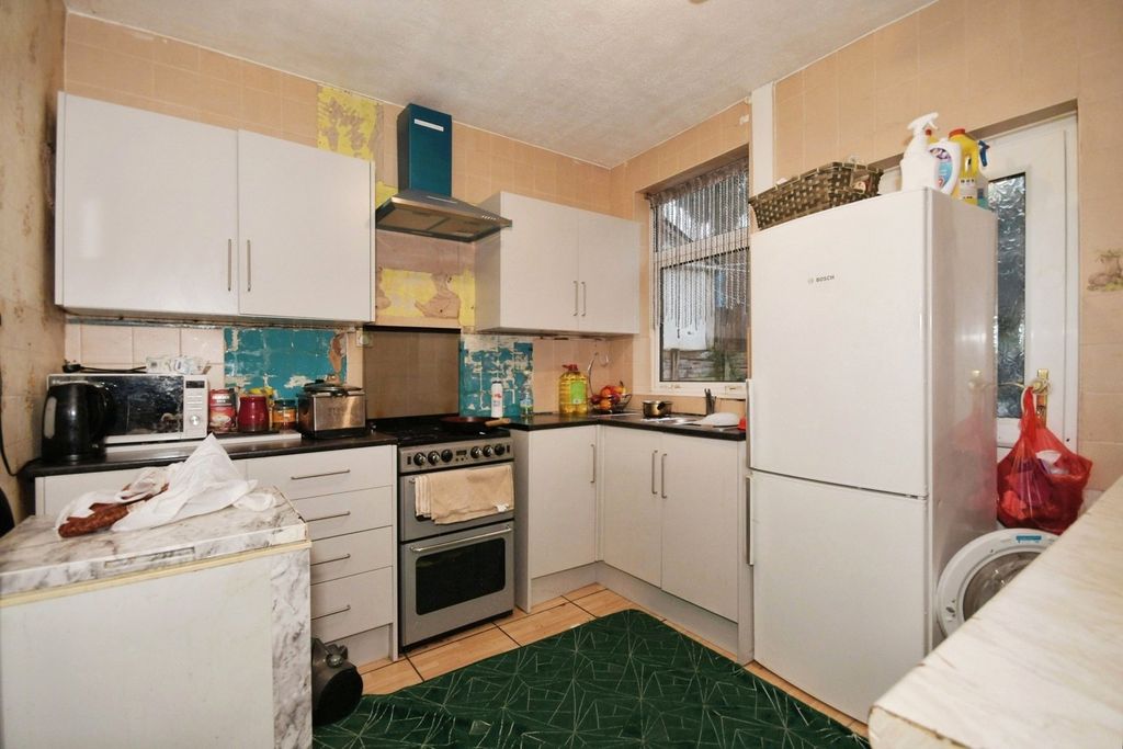 Property photo 2 of 10 Picture No. 05