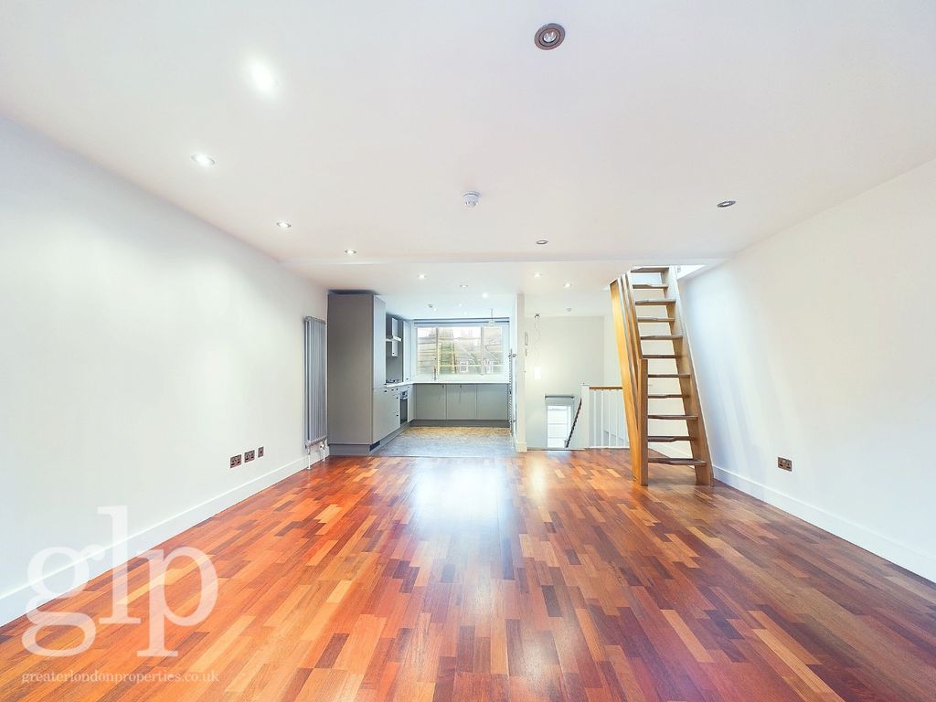 Property photo 1 of 26 3147681