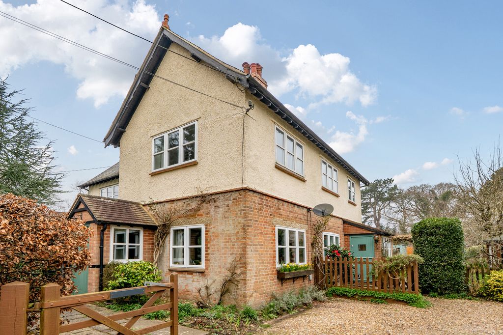 Property photo 1 of 21