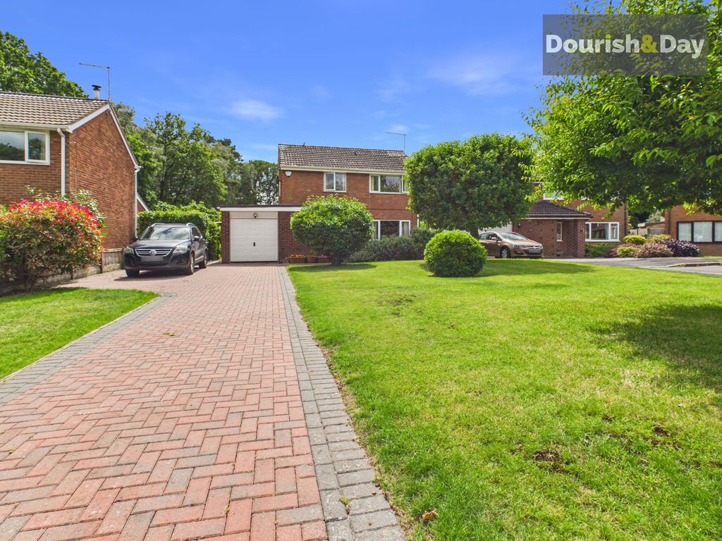 Property photo 1 of 22