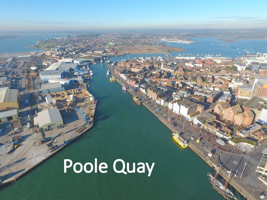 Property photo 2 of 30