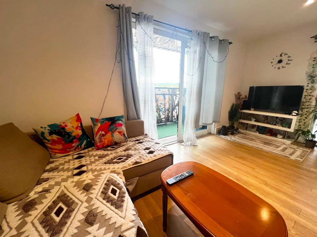 Property photo 2 of 15