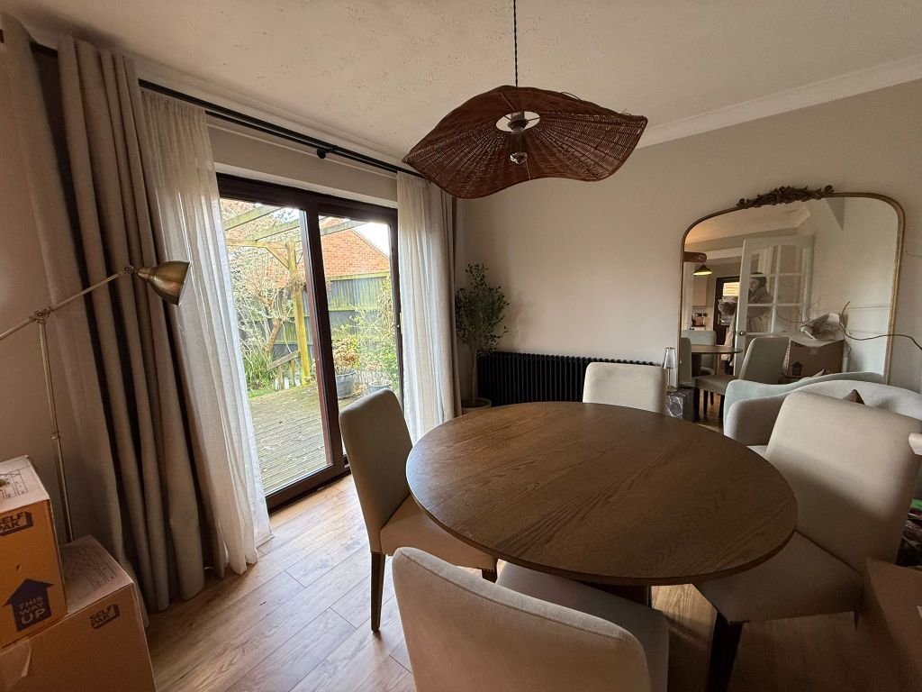 Property photo 2 of 3