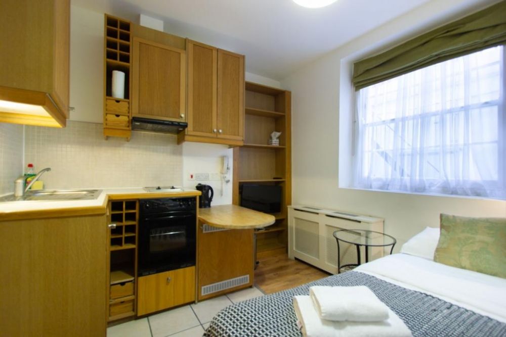 Property photo 2 of 6