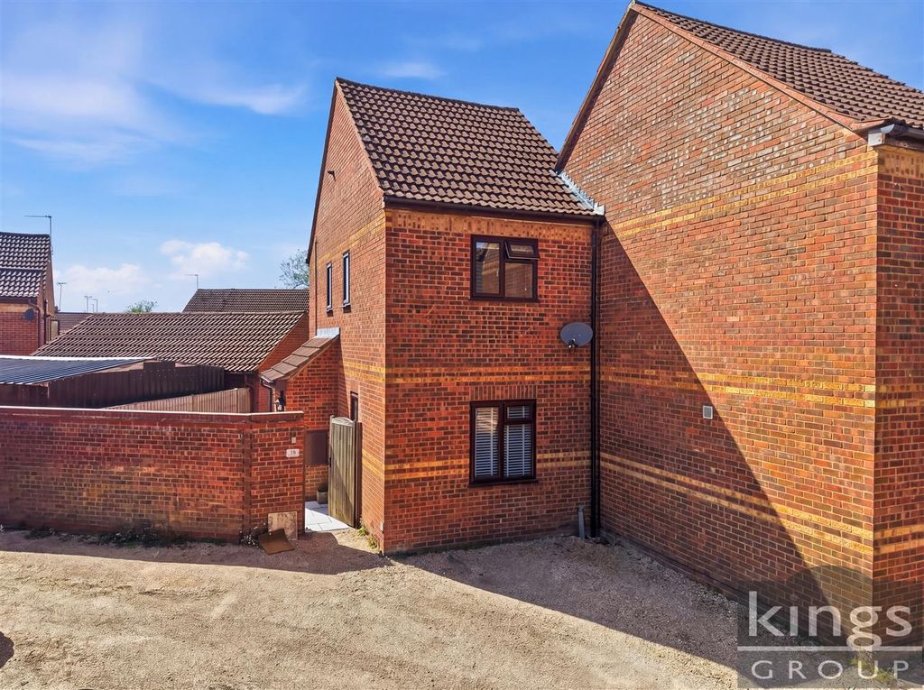 Property photo 1 of 18 4_004_Dji_20260527154646_0498_d_Reedit_84c05cd4.Jp