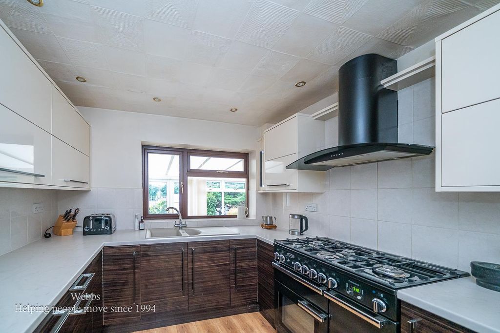 Property photo 2 of 27 Dsc03567.Jpg