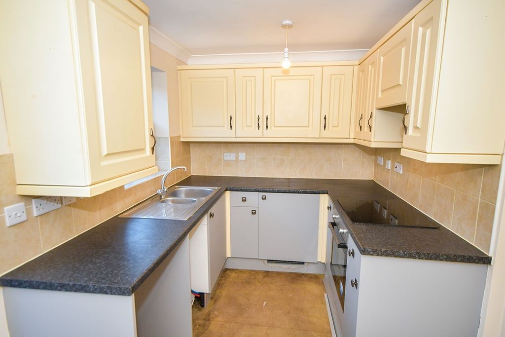 Property photo 2 of 8 Main Page