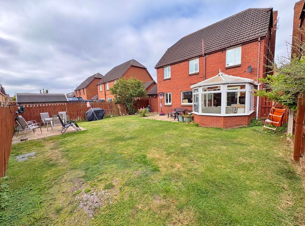 Property photo 2 of 20 Photo 2