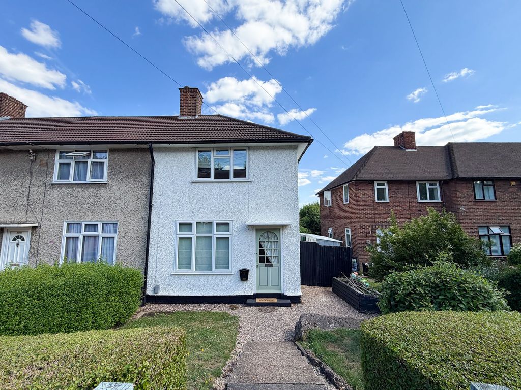 Property photo 1 of 15 Wittenham Way E4