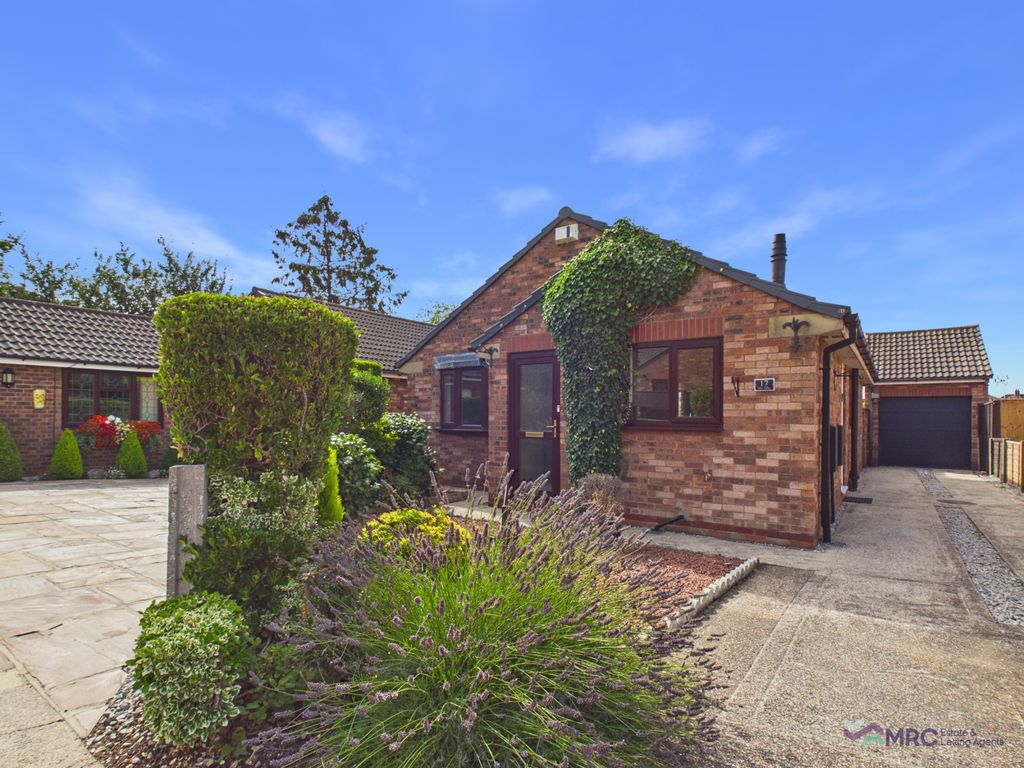 Property photo 1 of 14 2 Bedroom Bungalow For Sale