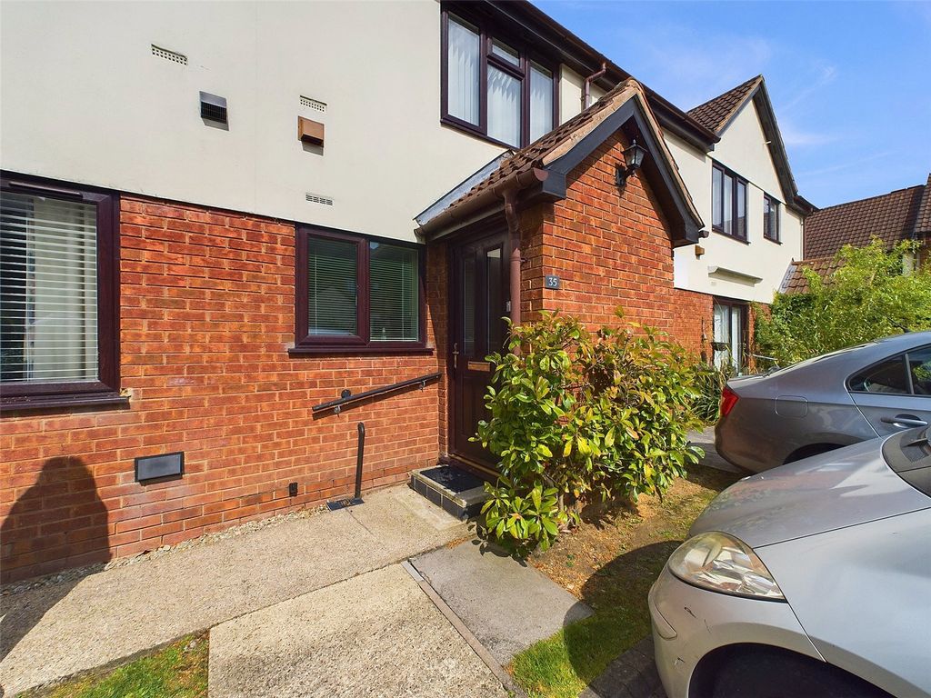 Property photo 1 of 9 Picture No. 02