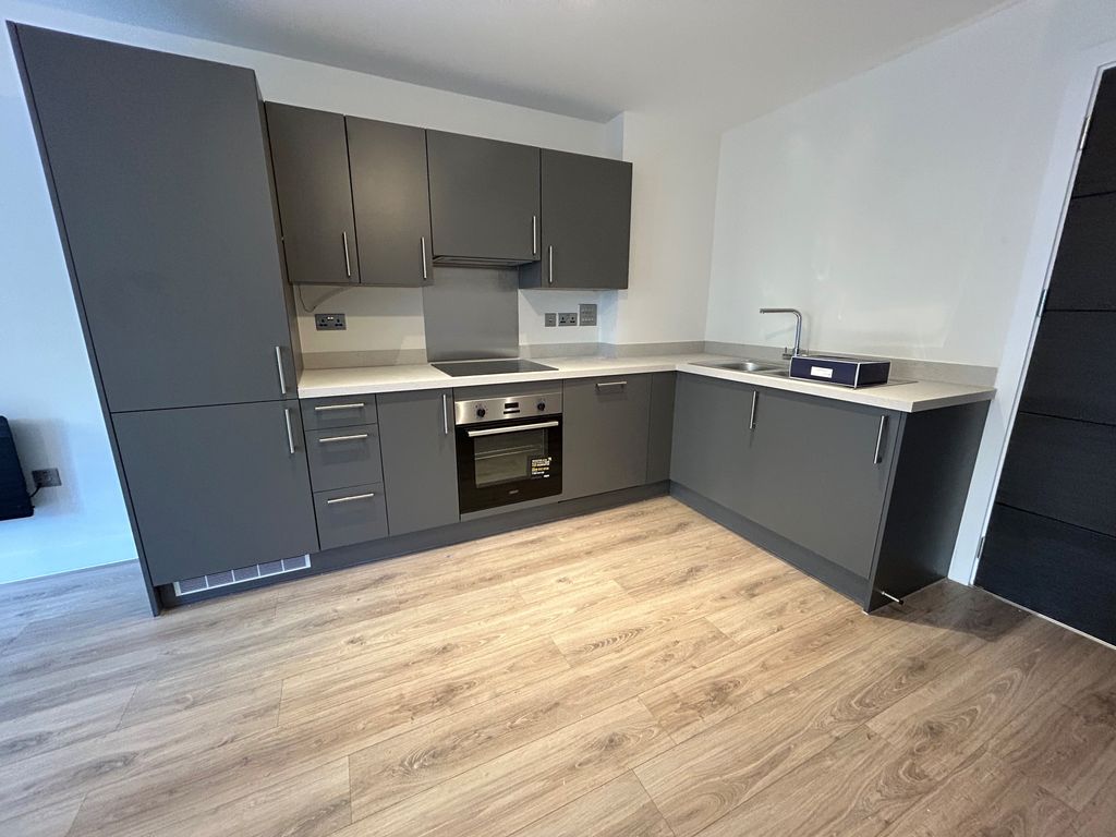 Property photo 3 of 10 Image