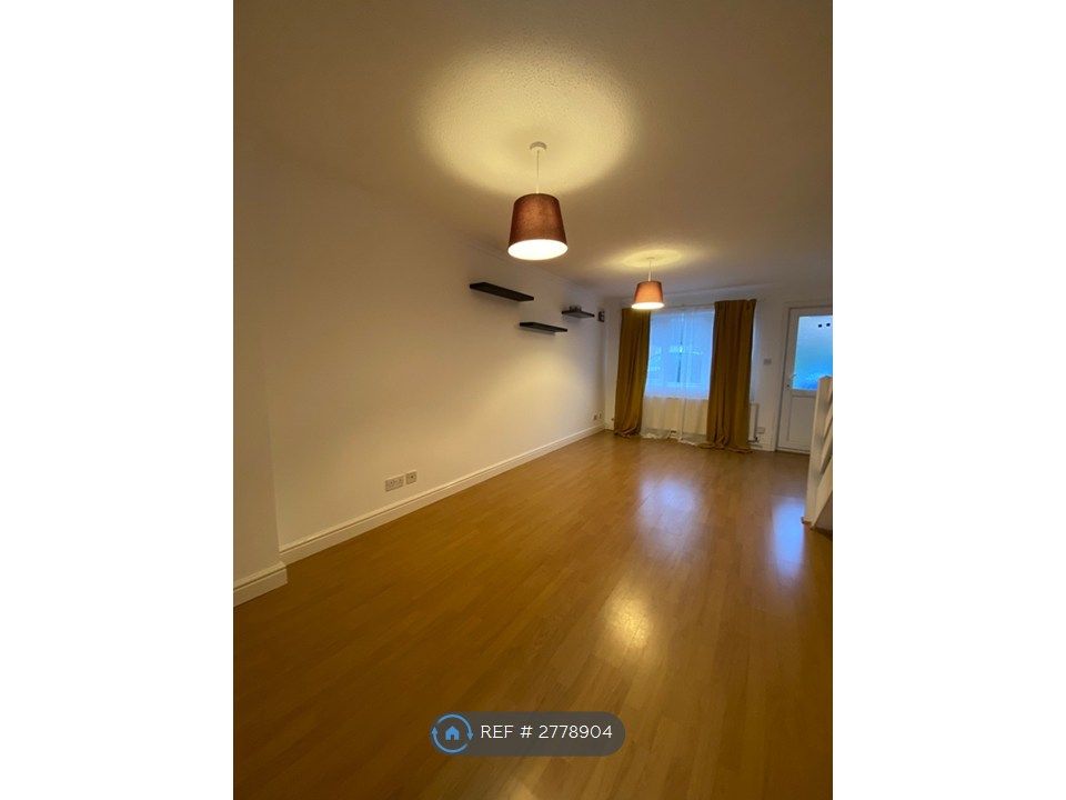 Property photo 1 of 28