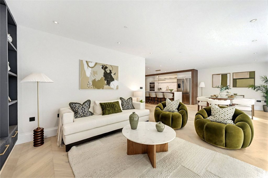 Property photo 1 of 22 Reception Room