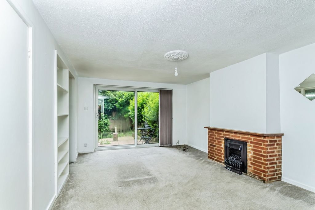 Property photo 2 of 14 Pbox-Img.Jpg