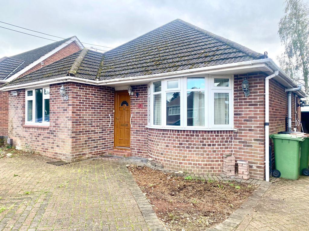 Property photo 1 of 10 Front