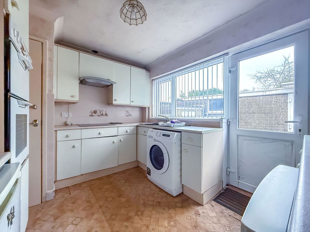 Property photo 3 of 21