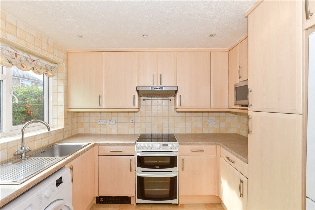 Property photo 1 of 15 Kitchen