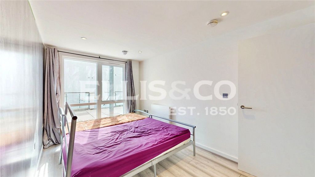 Property photo 3 of 14 Picture No. 02