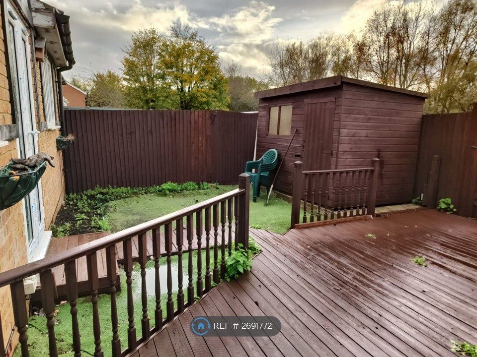 Property photo 2 of 16 Garden1-2