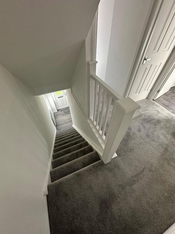 Property photo 2 of 13 Pic8.Jpg