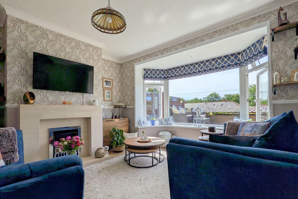 Property photo 3 of 21 Sunnybank Ewemove (26)
