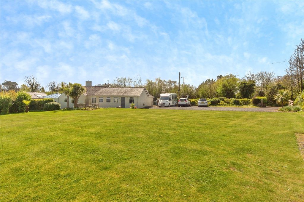 Property photo 2 of 47 Picture No. 30
