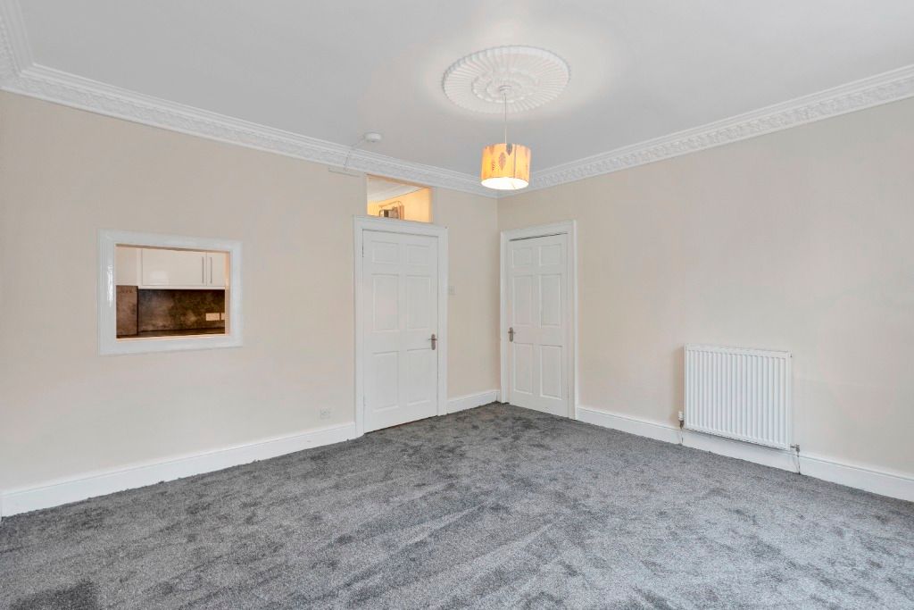 Property photo 2 of 11 Photo 2